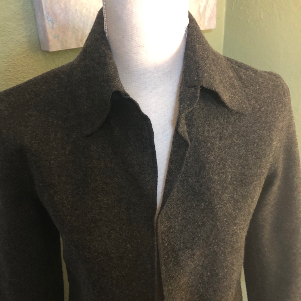 Coat - Picture 4 of 6